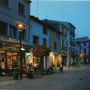  Hotel Turo De L'home