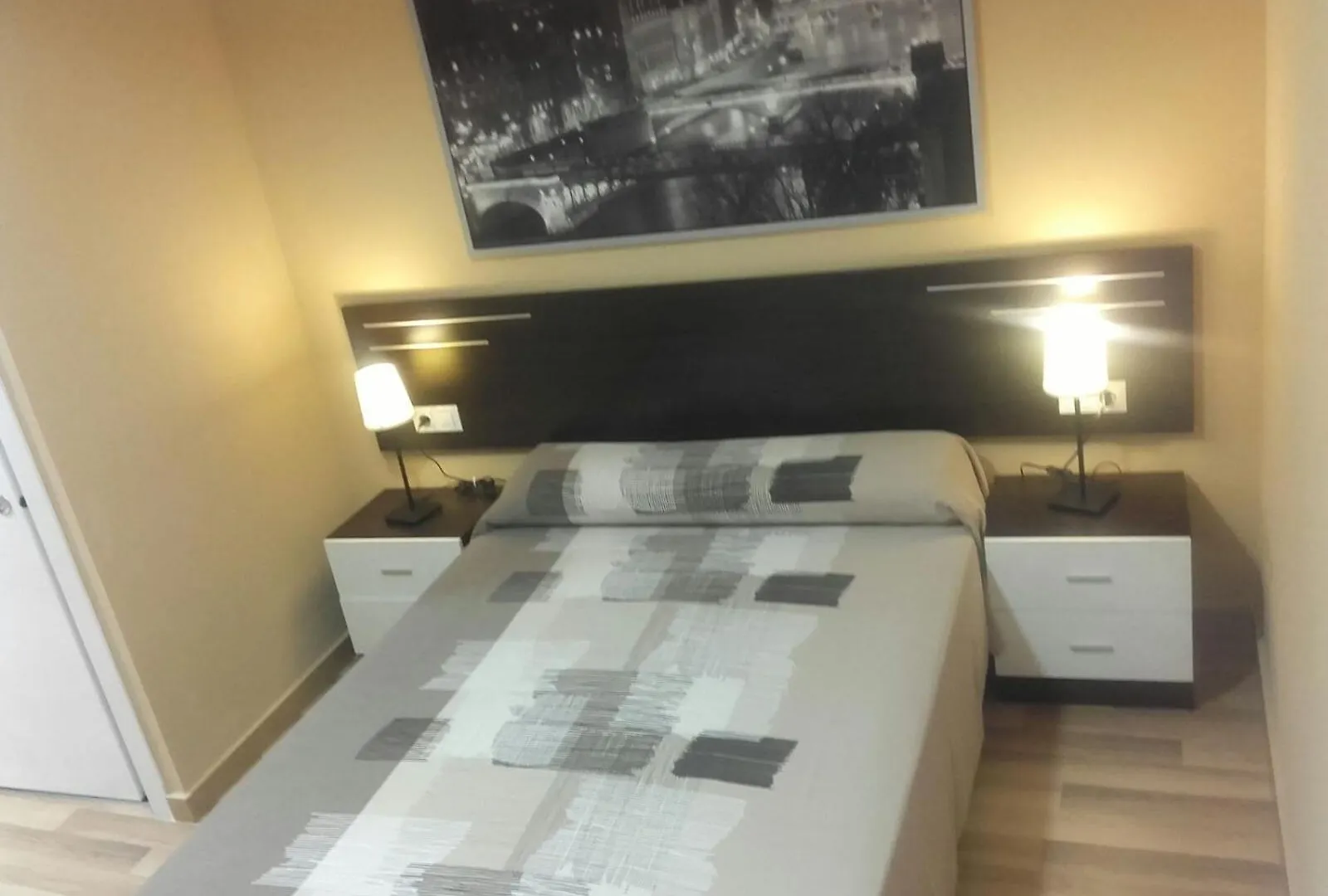 Gasthuis Pension Avenida Vilafranca del Penedès