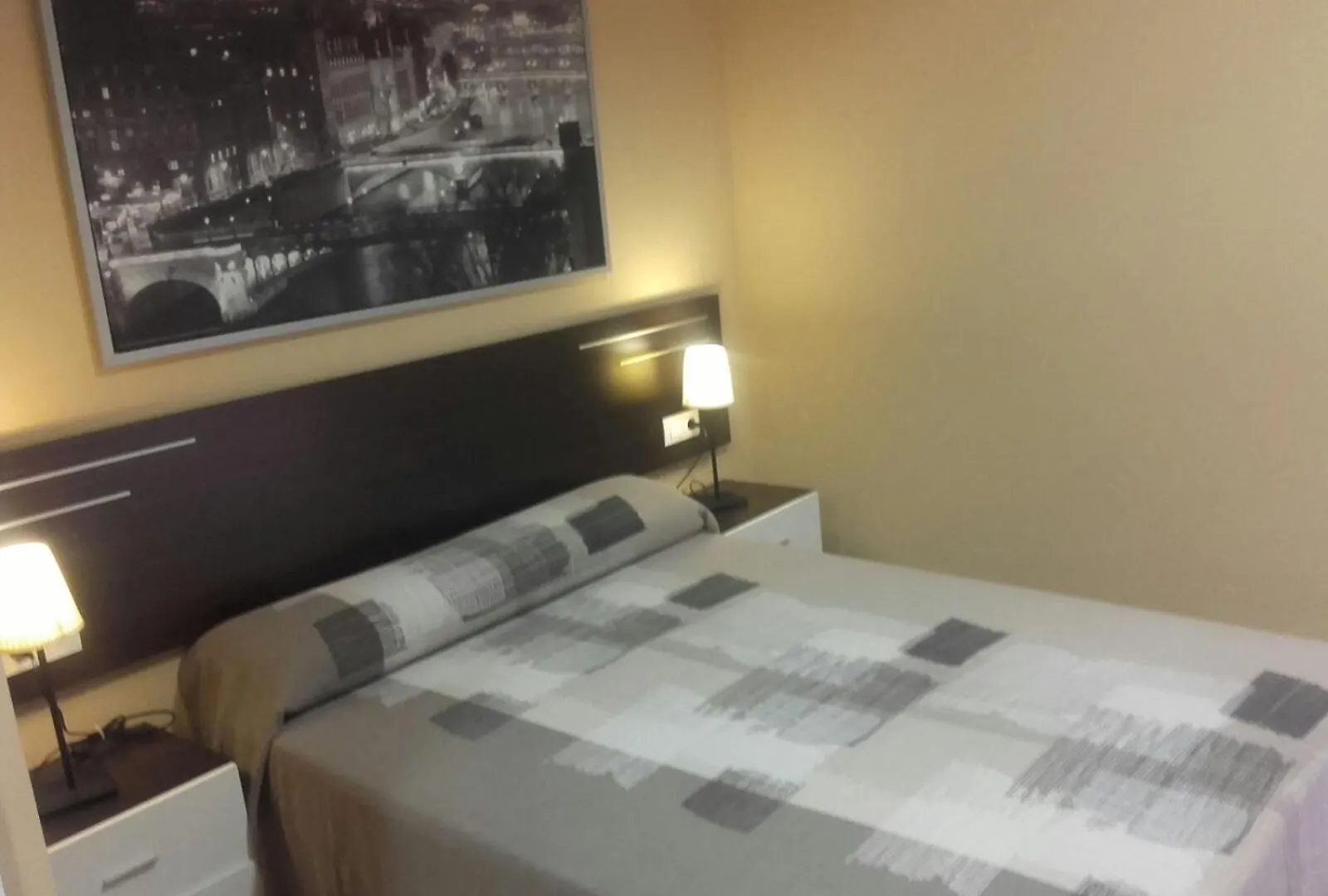 Pension Avenida Vilafranca del Penedes