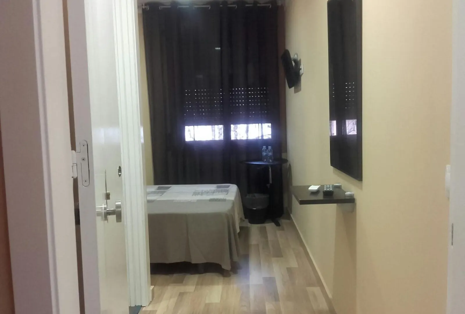 Pension Avenida Vilafranca del Penedes Spain